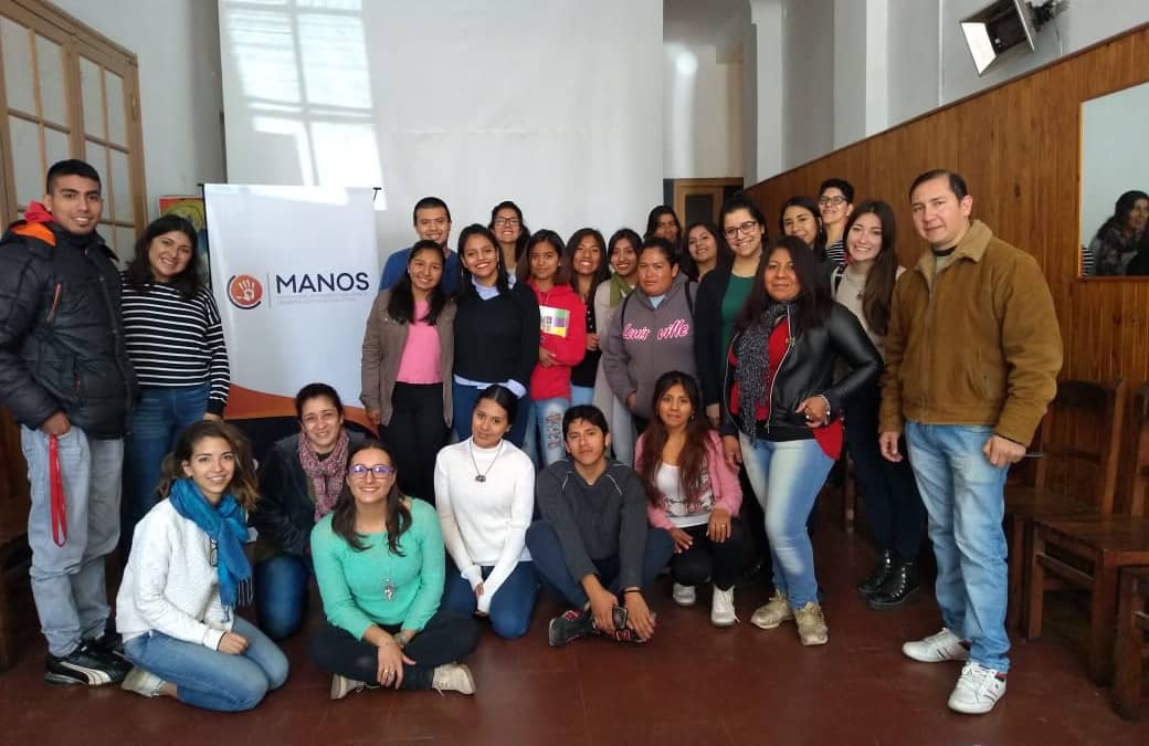 EXTRAORDINARIO CIERRE DE MANOS EN EL PROYECTO A-DELO